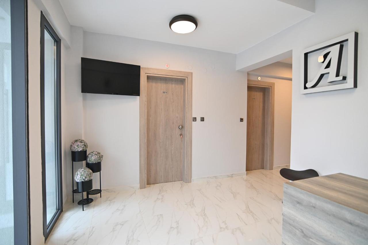 Armonia Luxury Suites Vrasná Eksteriør bilde