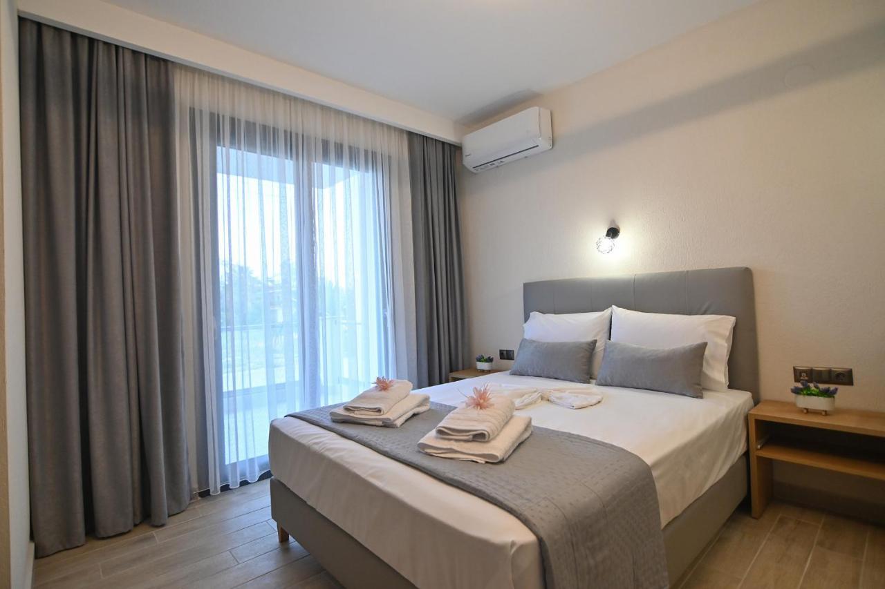 Armonia Luxury Suites Vrasná Eksteriør bilde