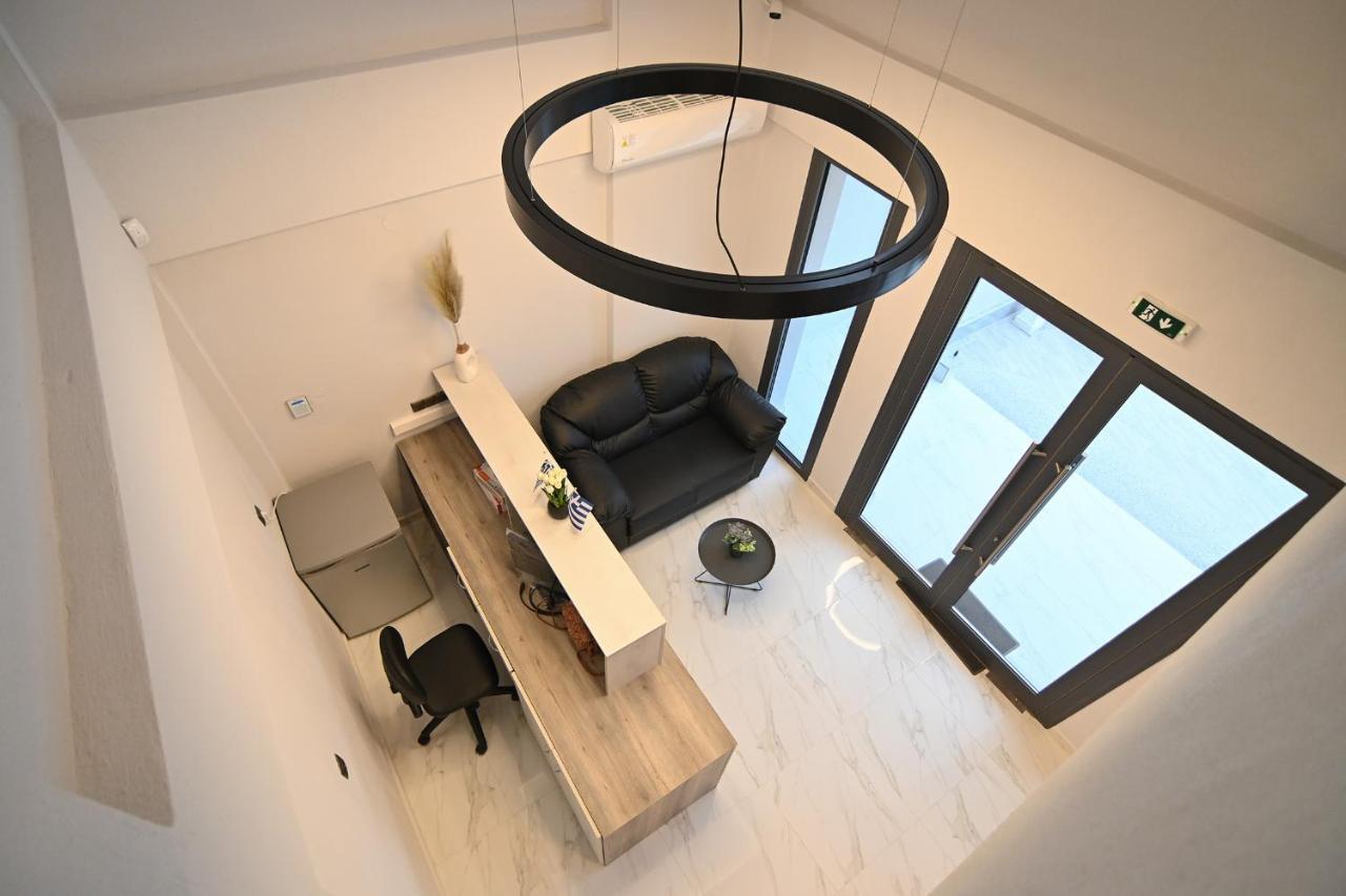 Armonia Luxury Suites Vrasná Eksteriør bilde